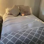 Charming 2 Bedroom Cottage In Noordhoek Surrounds